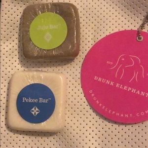 Drunk elephant baby peke and juju bar